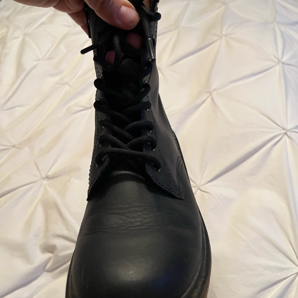 Dr Martins